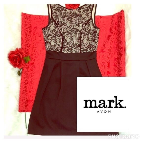 Mark Small white lace on black dress - Picture 1 of 8